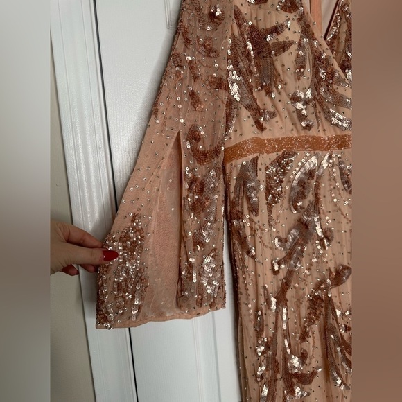 MAC DUGGAL Rose Gold Sequined faux wrap split long sleeve gown 16 NWT - Picture 7 of 16